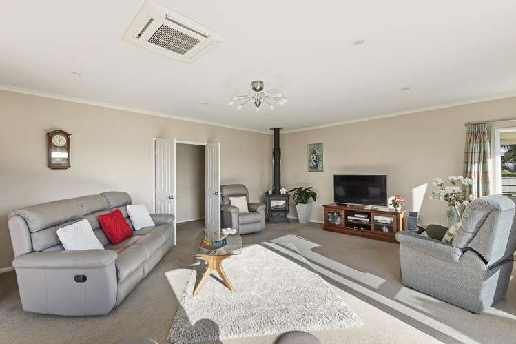 5 Vardon Way Waiwhakaiho_8