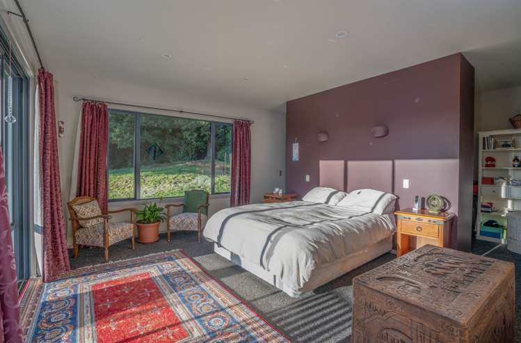 1665 Poihipi Road Oruanui_13