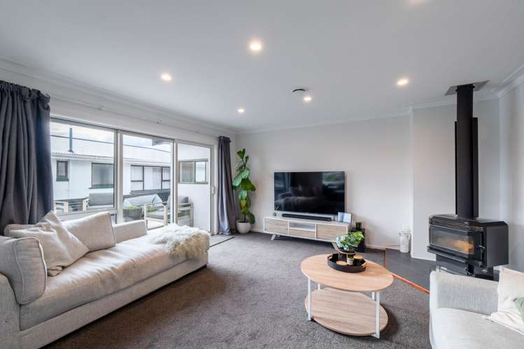 53 Conway Crescent Glengarry_5