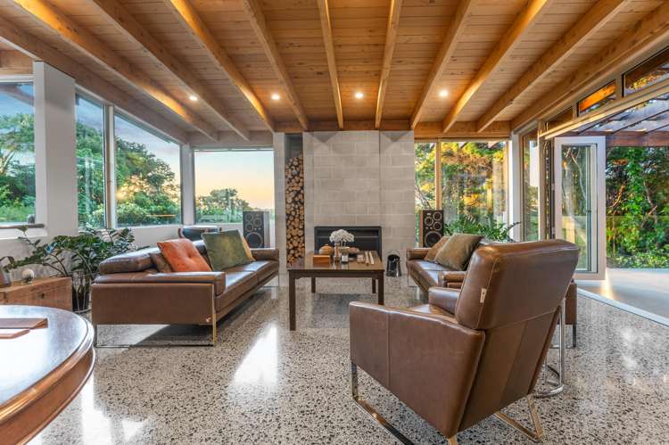 8 and 24 Te Matuku Point Lane Waiheke Island_8