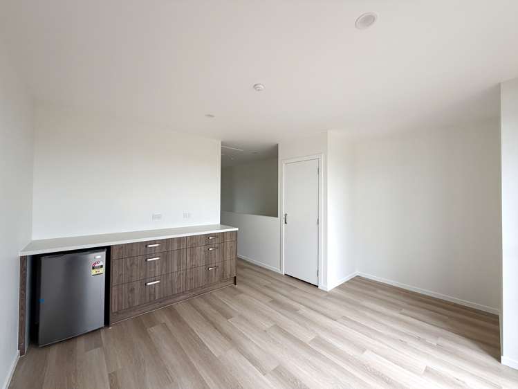 10-12 Humphreys Place Mangere_8