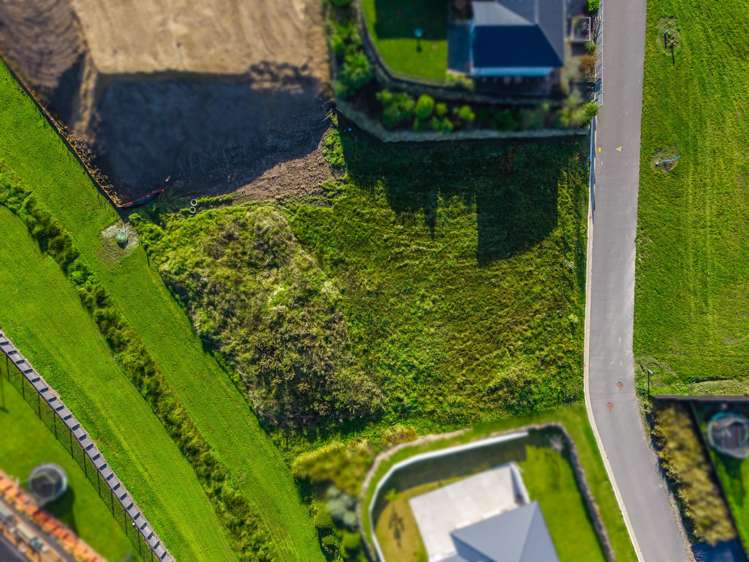 39 Meadowstone Street_1