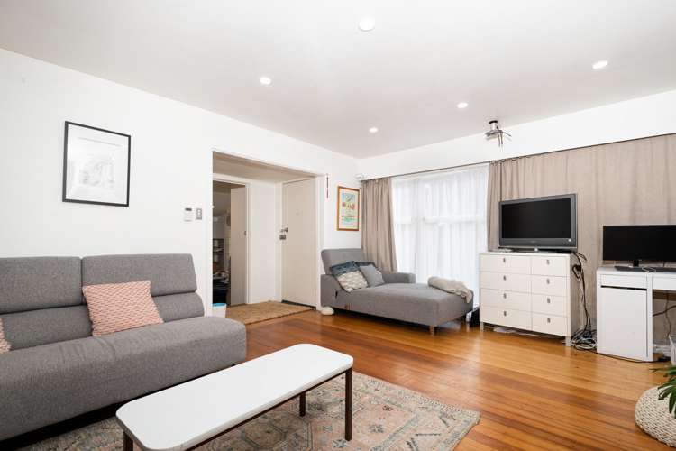 74 Forest Hill Road Henderson_5