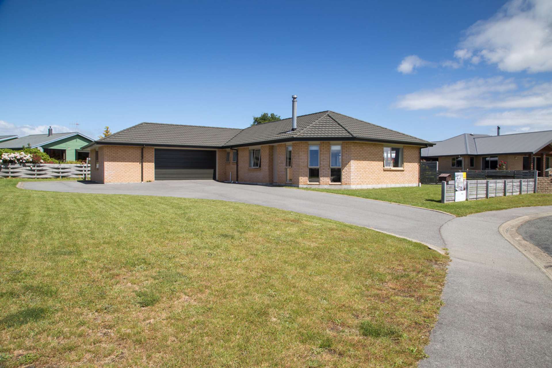 19 Broughton Place Te Anau_0