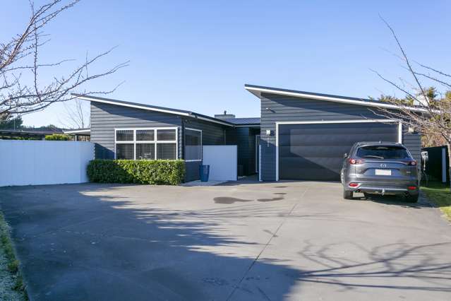 155 Victory Drive Wharewaka_1