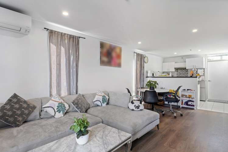 11/14 Brougham Street Addington_3