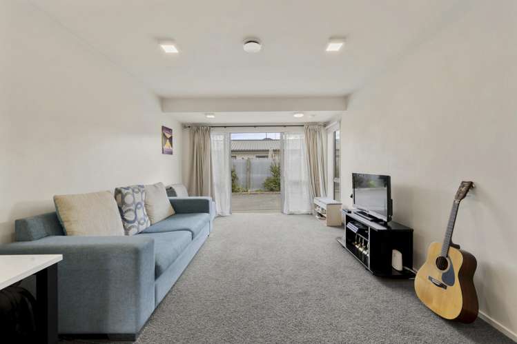 2/172 Geraldine Street Edgeware_9