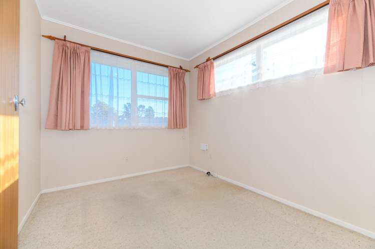 92 Colwill Road Massey_12