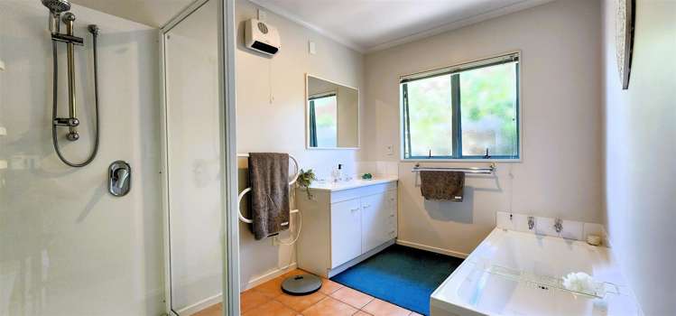 24 Guthrie Road Havelock North_12