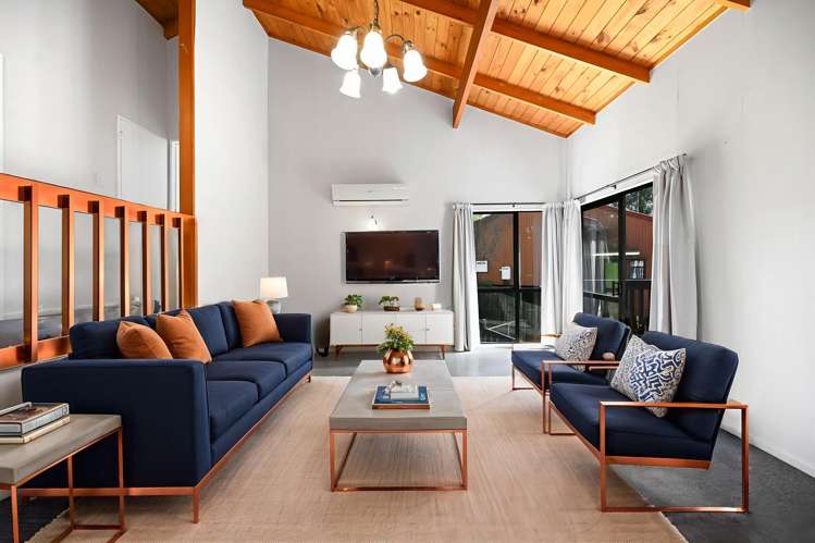 32 Acacia Crescent Glenview_6