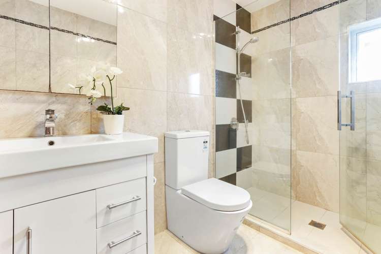 84 Taylors Road Mount Albert_14