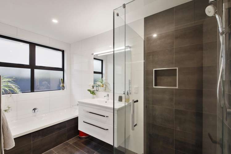 100 Hills Road Edgeware_12