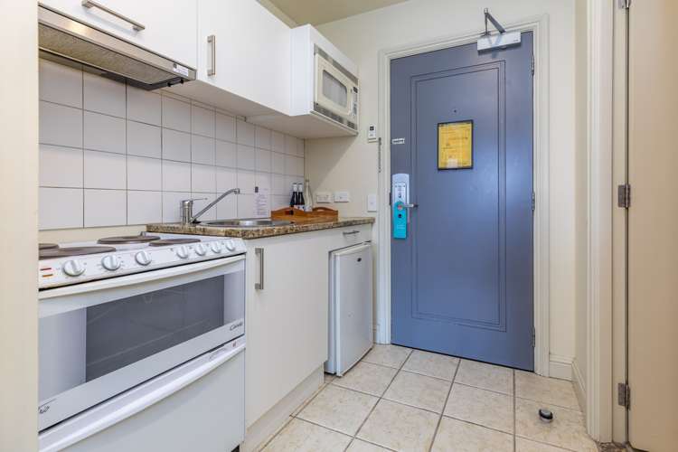 814/22 Nelson Street Auckland Central_9