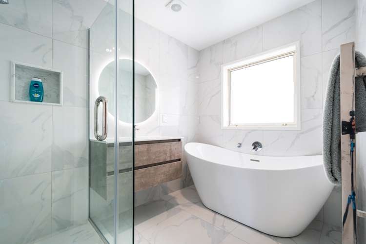 1/40 Amberley Avenue Te Atatu South_8