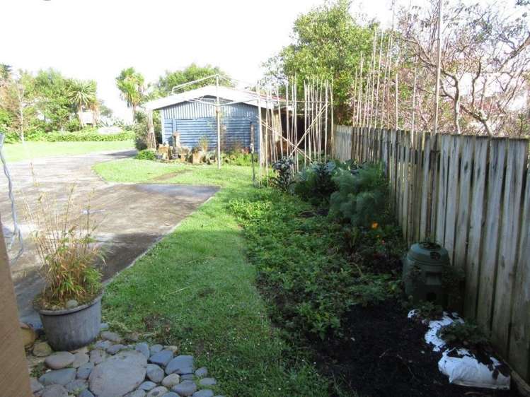 327 Hokianga Harbour Drive Omapere_22