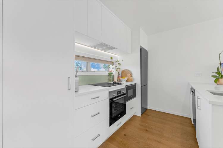 73 Helen Jenepher Lane Mount Wellington_8