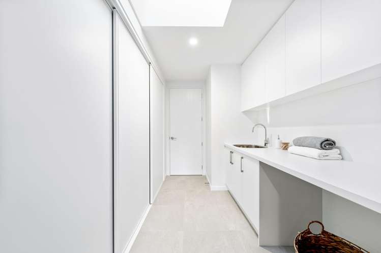 38 Wakeman Drive Lincoln_23