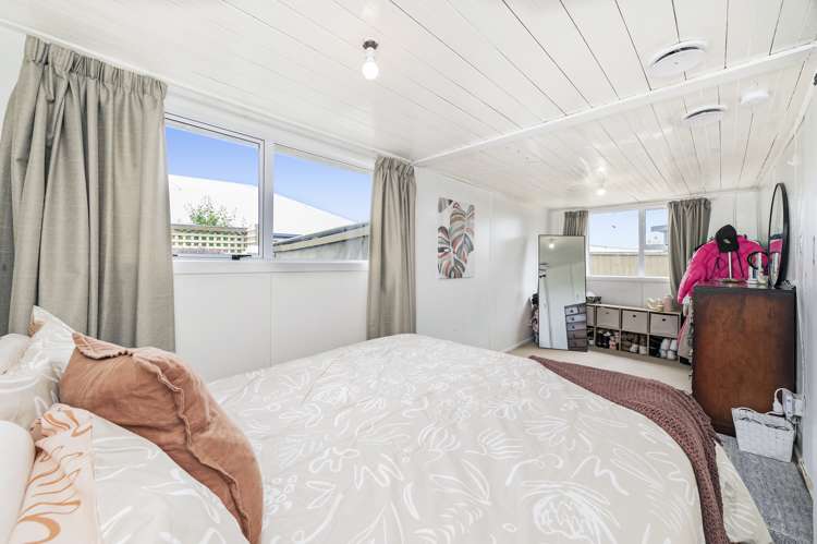 29 Reserve Road Waikuku Beach_15