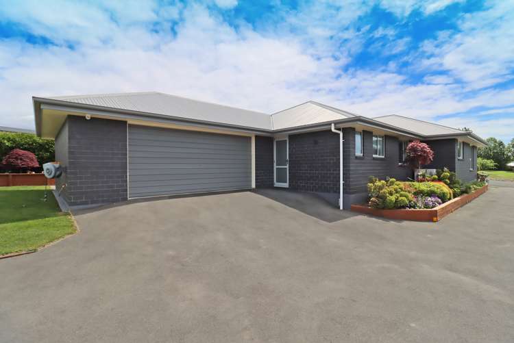 335 Homestead Road Weston_4