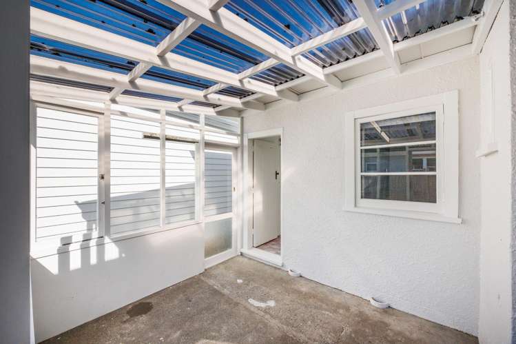 18 East Street Terrace End_27