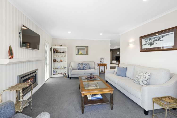 3 Condor Crescent Waiwhakaiho_11