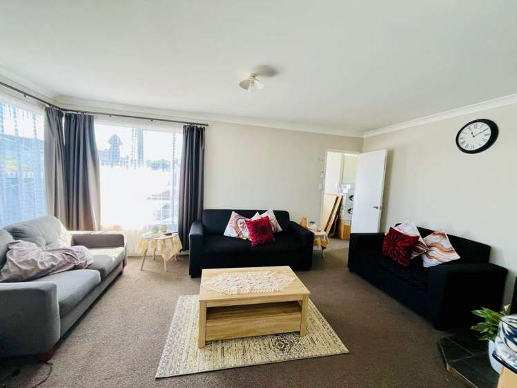 102 Hillcrest Road Papatoetoe_4