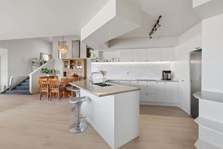 8 Lorrigan Way Welcome Bay_15