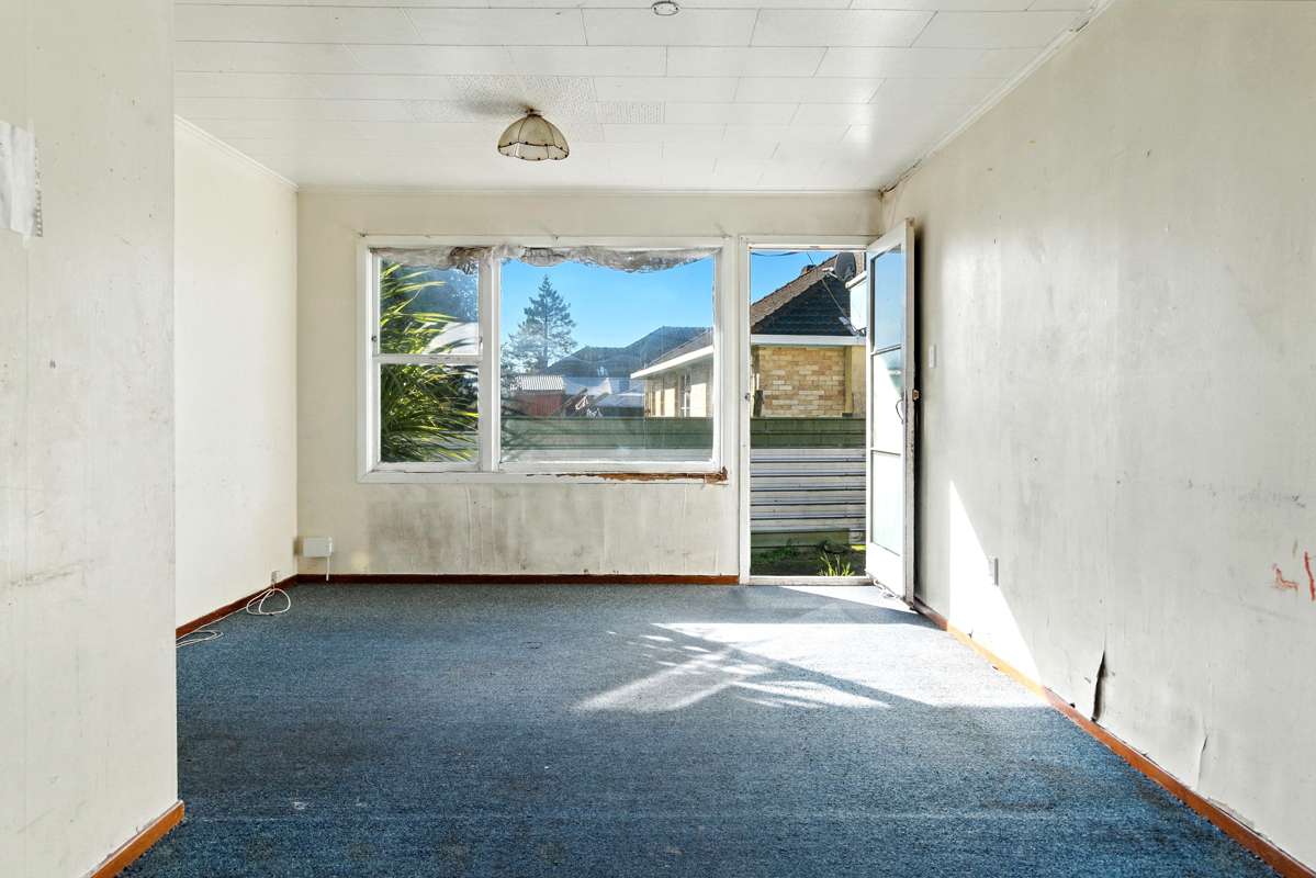 10A & 10B Neil Road_1
