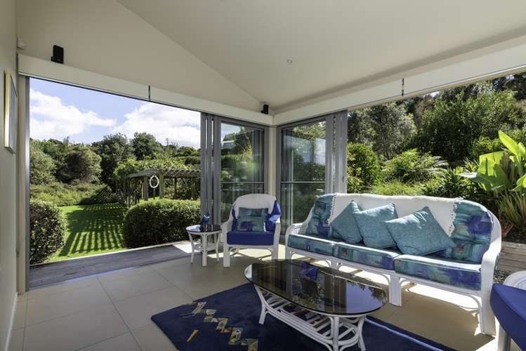 5c Deeming Road Russell Surrounds_6