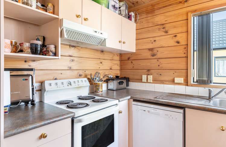 2/36 Motutaiko Street Taupo_8