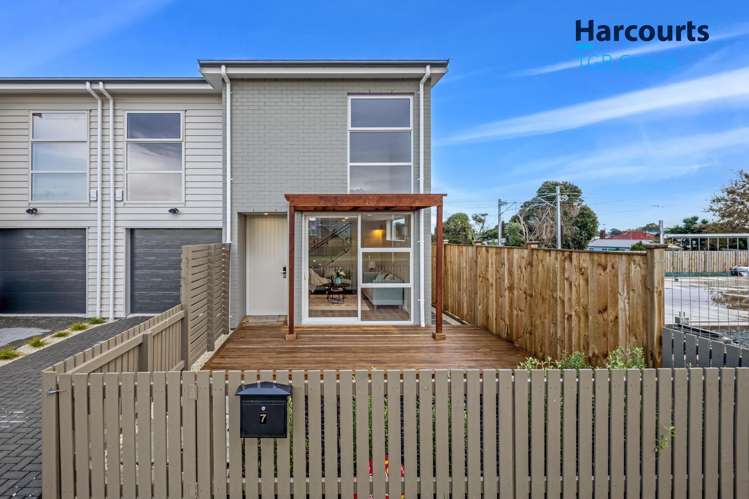 7 Karikari Crescent_1