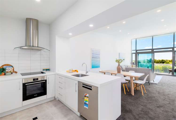 11/272 Marine Parade New Brighton_3