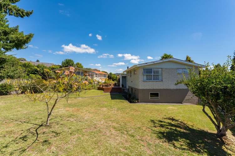 8 Hall Crescent Taumarunui_12