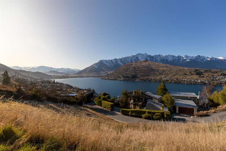 3 Tussock Lane Queenstown_7