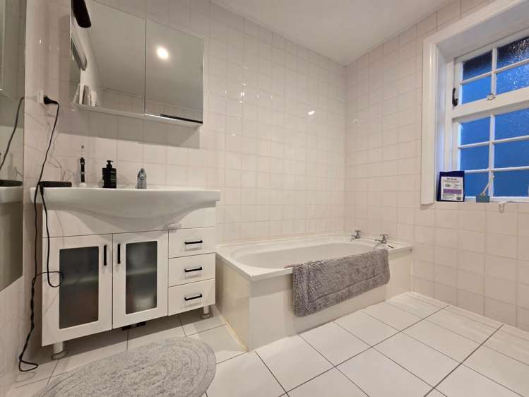 A/7 Grass Street Oriental Bay_7