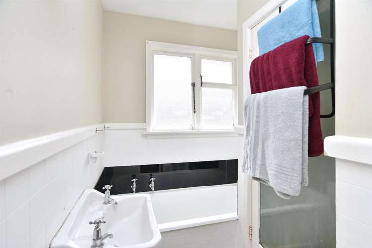 38 Hastings Street Southbridge_15