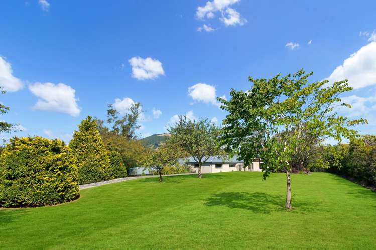 270 Chain Hills Road Chain Hills_27