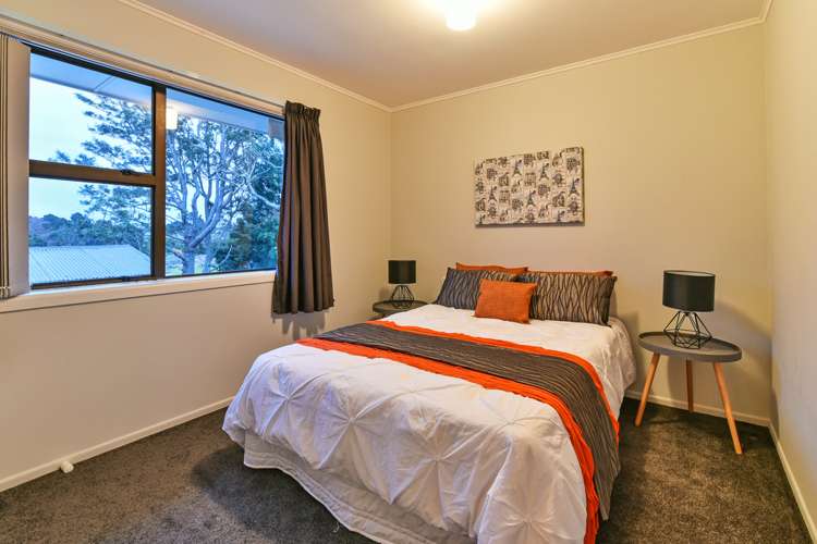 39 Hobart Crescent Wattle Downs_9