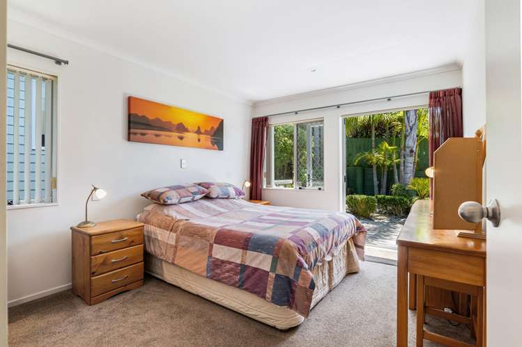 2/61 The Avenue Albany_13