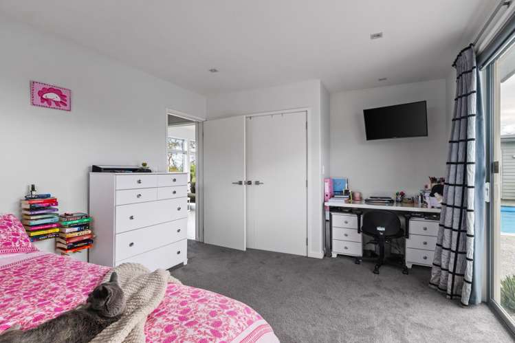 1 Charteris Rise Riverdale_13