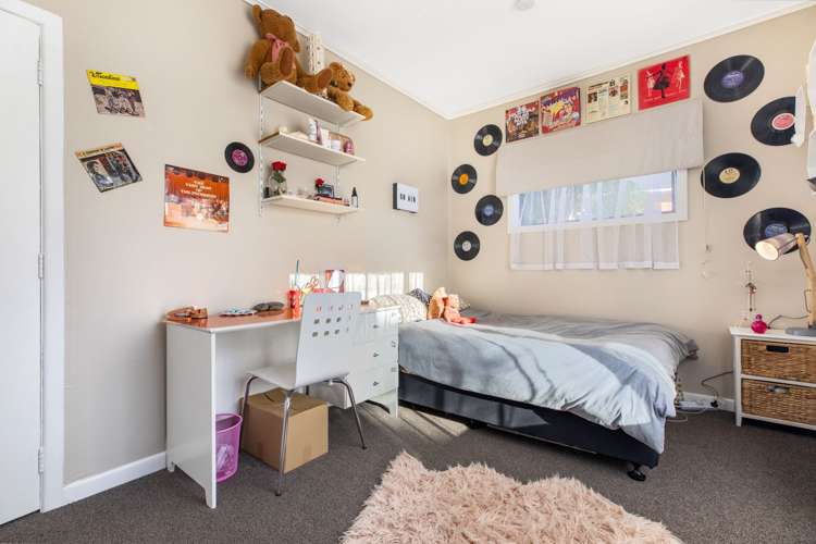 55 Howe Street Howick_14