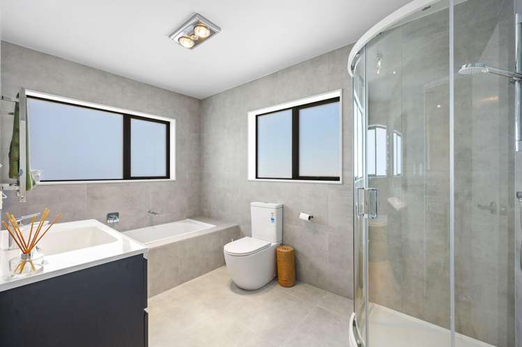 2/39 Lyndhurst Road Te Atatu South_21