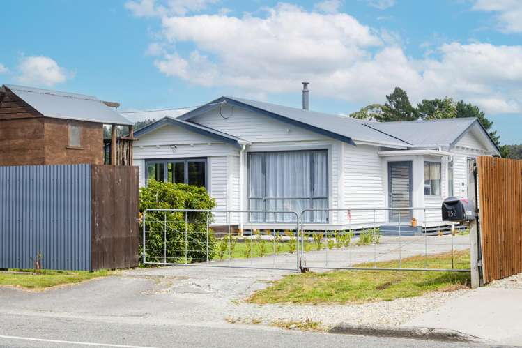 152 Kaniere Road Hokitika_32