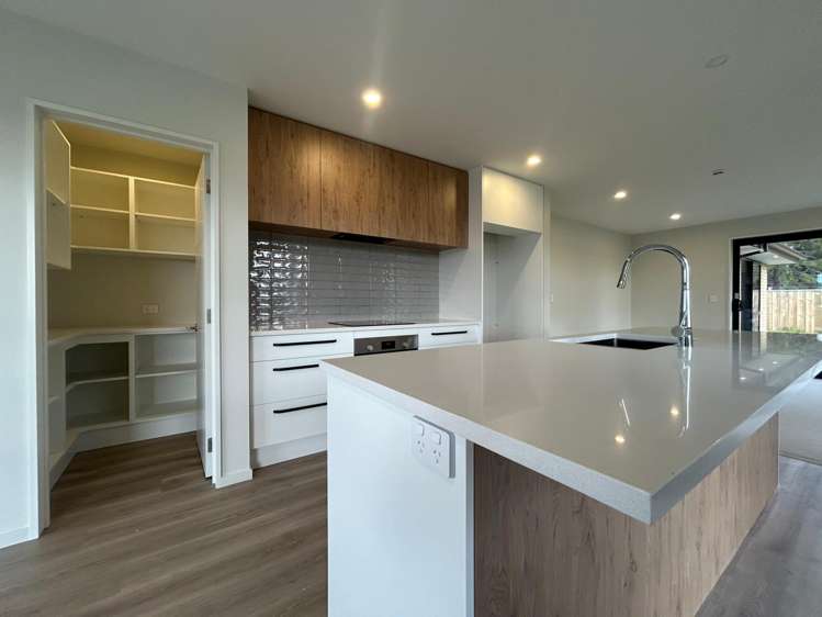 24 Derbridge Street Woodend_4