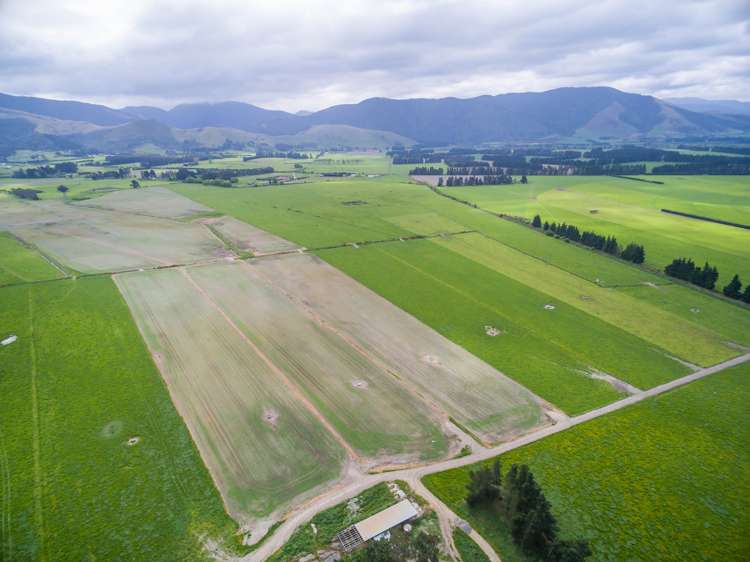 210 Stubbs Road Oxford_19