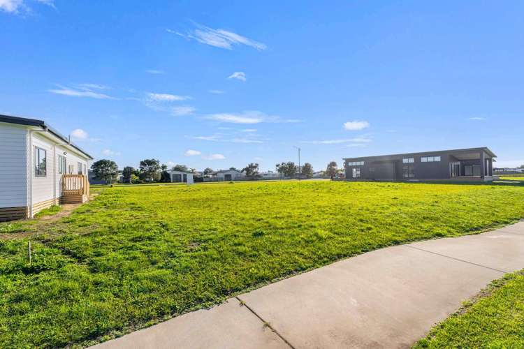 302 Harbour Drive Matarangi_7