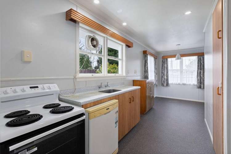 88 Consols Street Waihi_12