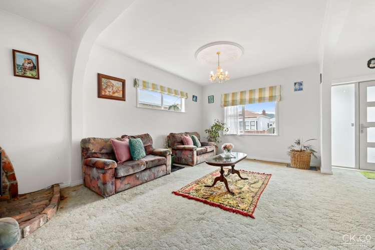 29 Queen St Petone_4