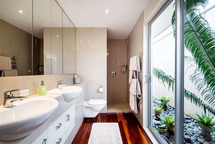7 Eric Price Avenue Takapuna_17
