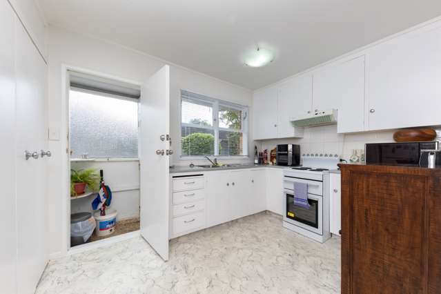 2/62a Spring Street Onehunga_4